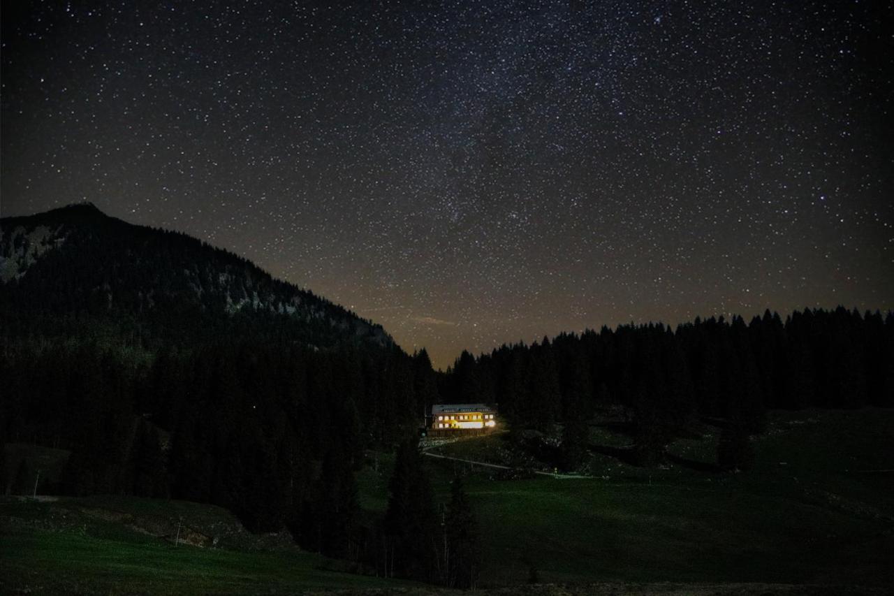 Spitzing Lodge Ferienwohnungen - Wanderparadies In Den Bergen Spitzingsee Luaran gambar